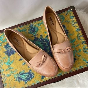 🆕Born Handcrafted Footwear Tan Leather Loafers / Flats Size 9